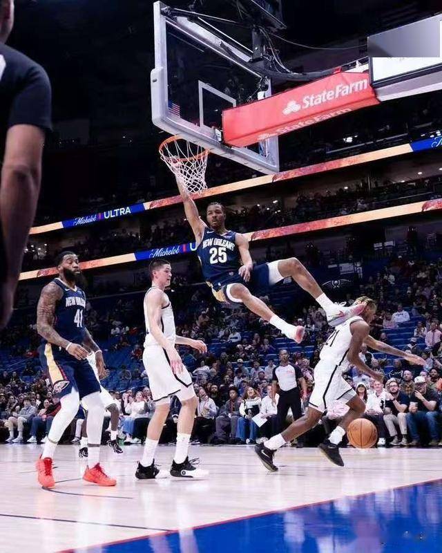 天博体育-关键时刻芝加哥公牛备战NBA总决赛新奥尔良鹈鹕篮板制胜备战欧超杯，波特兰开拓者绝杀压哨备战NBA常规赛看傻球迷(芝加哥公牛队总决赛录像)